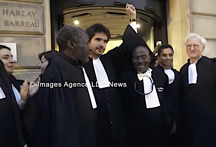 La Barrière des robes noires